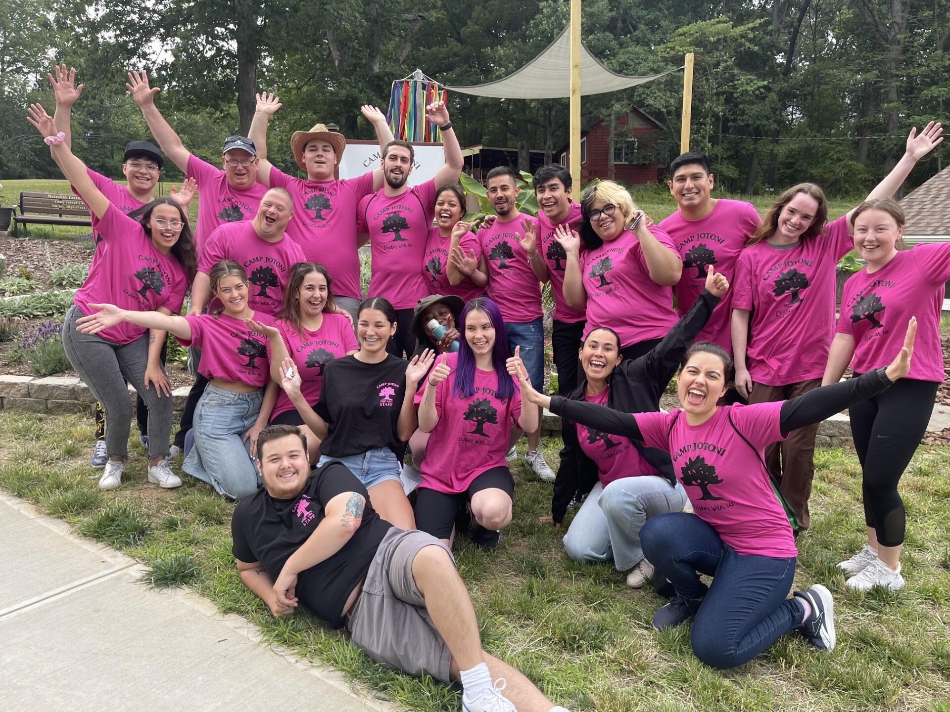 Thumbnail 2 CE28742 FD0 E 4 B24 B256 4 C71 D9 C0246 F