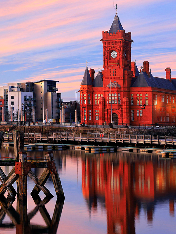 Cardiff 600x800