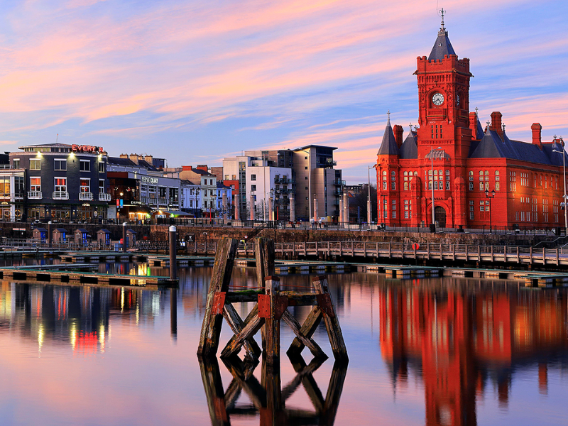 Cardiff 800x600