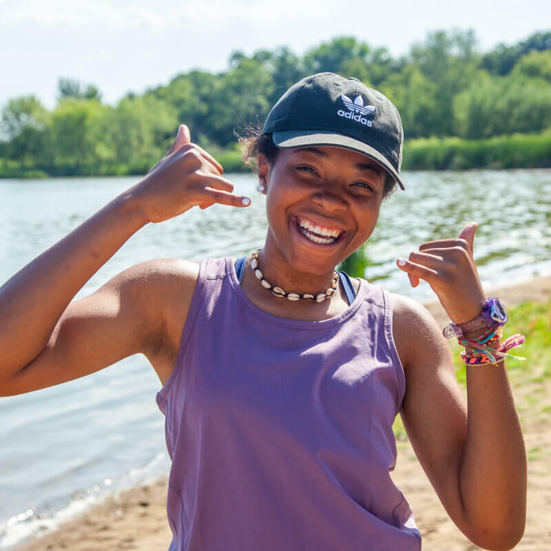 CA Counsellors solo smile 800x800 2024 10 02 140058 njsz