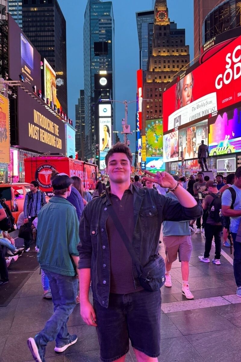 Ozgur Ogunc 800x1200