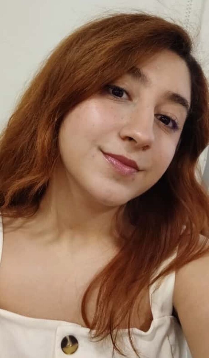 Rojda Yakısır 700x980