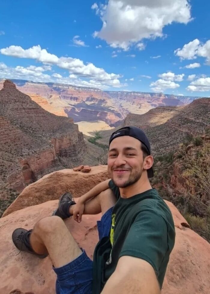 Tugberk Sevinc 700x980